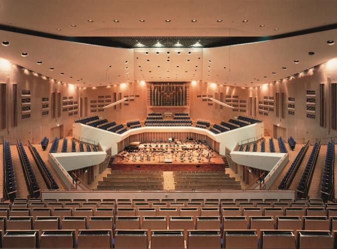 Ontdek de Muzikale Magie van Muziekgebouw Eindhoven