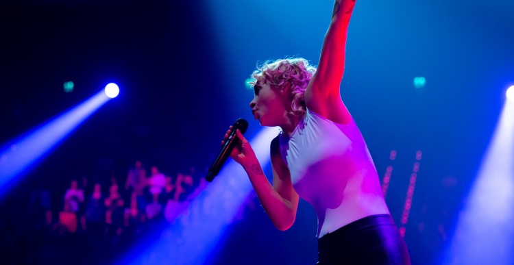 Een Magische Avond: Krezip Concert Betovert Fans Met Hun Muzikale Kunst