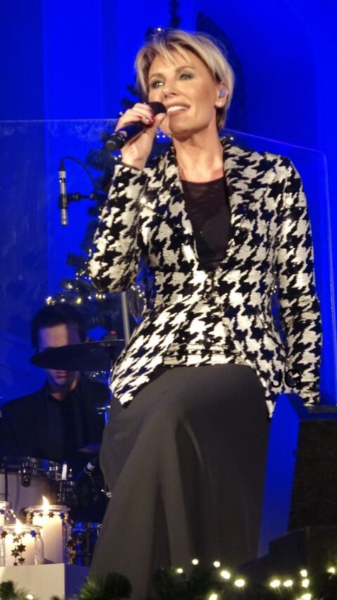 Magisch Concert van Dana Winner: Emotie en Muziek in Perfecte Harmonie