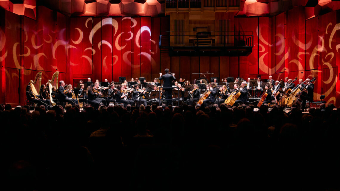 Ontdek de Magie van Live Muziek: Concerten in Tivoli